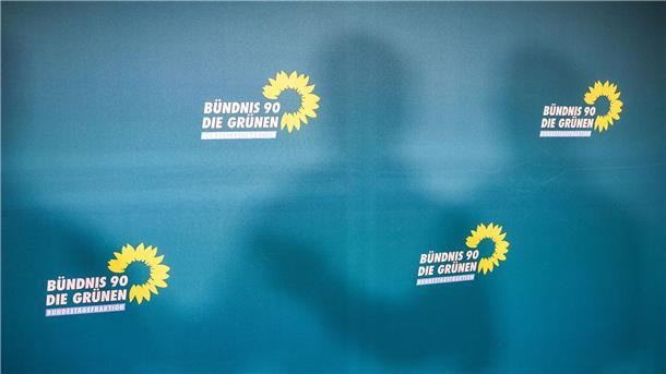 Grüne schrumpfen 2023 erstmals seit sieben Jahren Der Altersdurchschnitt bei den Mitgliedern der Grünen liegt bei 48,9 Jahren.