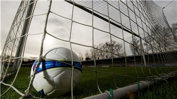 Der Amateurfußball ist in der Corona-Krise abhängig von den staatlichen Vorgaben. Angesichts der geltenden Kontaktbeschränkungen ist noch überhaupt nicht absehbar, wann der Ball wieder rollen könnte.
