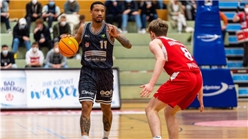 Der Amerikaner Rayshawn Simmons kennt die Zweite Liga aus seiner Zeit in Ehingen und Jena.