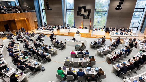 Der Antrag für längere Amtszeiten fand im Landtag eine breite Mehrheit. (Archivbild)