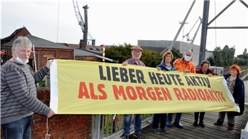Der Arbeitskreis Wesermarsch bezweifelt, dass bei dem erwarteten Atomtransport alle erforderlichen Sicherheitsstandards eingehalten werden. 