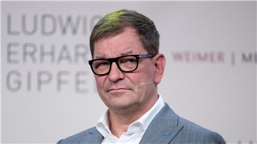 Der Audi-Aufsichtsrat gibt Vorstandschef Duesmann den Laufpass.