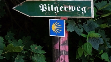 Der bekannteste Pilgerort ist wohl Santiago de Compostela. Aber vor der Reformation gab es auch Pilgerorte im Elbe-Weser-Dreieck. 