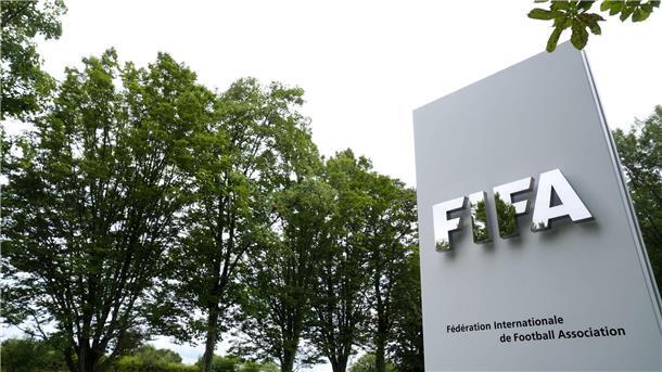 Der belgische Verein RFC Seraing klagte gegen FIFA-Regeln.