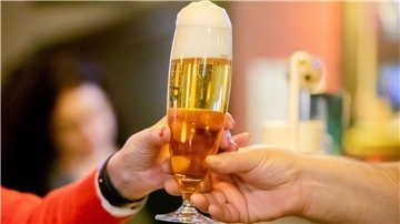 Der Bierabsatz in Deutschland ist nach den Corona-Jahren wieder leicht gestiegen.