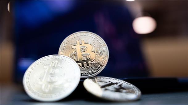 Bitcoin auf höchstem Stand seit Ende 2021 Der Bitcoin-Kurs ist gestiegen.