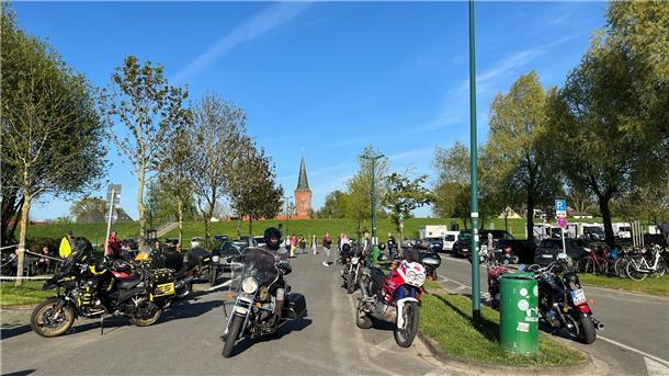 Fähranleger Dedesdorf Weserperle