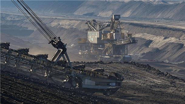 RWE: Braunkohle-Meiler könnten bis März 2025 laufen Der Braunkohletagebau Welzow-Süd der Lausitz Energie Bergbau AG (LEAG).