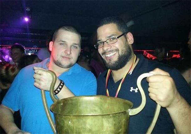 Der Bremerhavener Gerrit Meister (rechts) - hier im Bild mit seinem Bruder Tjark Meister - ist neu im Trainerstab der deutschen Football-Nationalmannschaft.