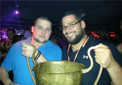 Der Bremerhavener Gerrit Meister (rechts) - hier im Bild mit seinem Bruder Tjark Meister - ist neu im Trainerstab der deutschen Football-Nationalmannschaft.