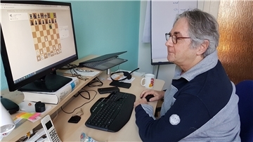 Der Bremerhavener Peter Frei ist ein Pionier: Er hat den ersten Online-Schachclub in Deutschland gegründet.