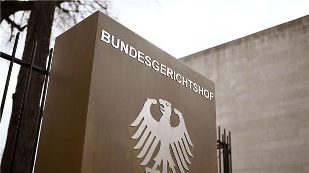 BGH kassiert Klausel in Autokredit-Verträgen Der Bundesgerichtshof (BGH) erklärt die Autokredit-Klausel bei Mercedes für unwirksam.