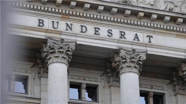 Ampel schließt Vermittlung zum „Sicherheitspaket“ nicht aus Der Bundesrat hatte den Teil des sogenannten Sicherheitspakets, das unter strengen Voraussetzungen eine Erweiterung der Internet-Befugnisse der Sicherheitsbehörden vorsieht, gekippt. (Archivbild)