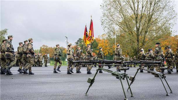 Verband: Mehr Personal für die Truppe - Tagung in Berlin Der Bundeswehrverband dringt auf mehr Personal für die Truppe.