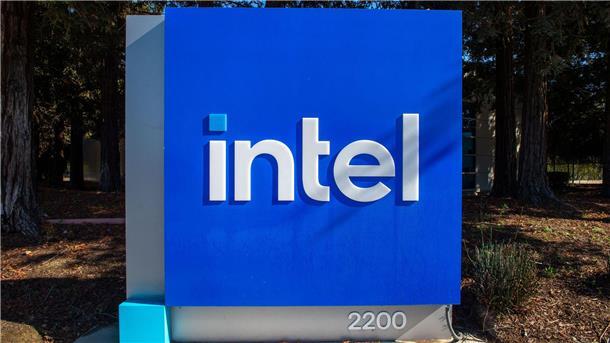 Der Chiphersteller Intel muss sparen. Die Pläne für eine Fabrik bei Magdeburg gibt er auf. (Symbolbild)
