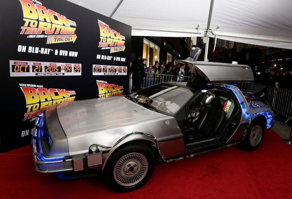 40 Jahre „Zurück in die Zukunft“: Als unser Heute Sci-Fi war Der DeLorean-Wagen ist die Zeitmaschine, mit der Marty McFly und und Doc Brown in die Zukunft reisen (Archivbild).
