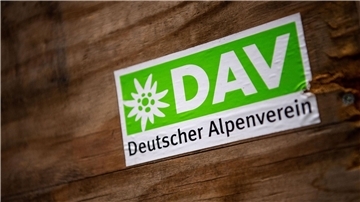 Der Deutsche Alpenverein (DAV) hat erstmals eine umfassende CO2-Bilanz all seiner Aktivitäten vorgelegt.