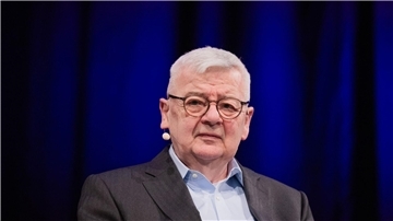 Der ehemalige Bundesaußenminister Joschka Fischer beim Literaturfestival Lit.Cologne.
