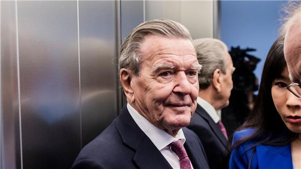 Untersuchungsausschuss lädt Ex-Kanzler Schröder als Zeugen Der ehemalige Bundeskanzler Gerhard Schröder.