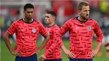 Der englische Kader um Jude Bellingham (v. li.), Phil Foden und Harry Kane ist stark besetzt - konnte aber bislang noch nicht überzeugen. Kommt es nun zur Neuauflage von Wembley 2021. 