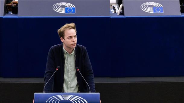 Zu wenig Schutz für Hinweisgeber: Deutschland wird verklagt Der Europaabgeordnete Rasmus Andresen (Grüne) kritisiert den Verweis an den Europäischen Gerichtshof als den „jüngsten Akt eines wahren Trauerspiels“.