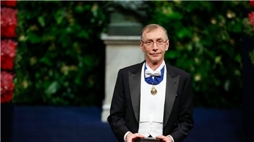 Der Evolutionsforscher Svante Pääbo erhielt den Nobelpreis für Medizin.