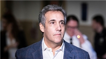 Der Ex-Anwalt von Donald Trump, Michael Cohen, sagt heute im Strafprozess gegen den ehemaligen US-Präsidenten vor Gericht aus.