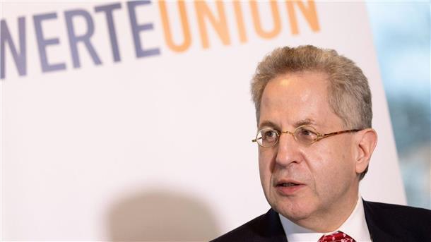 Der Ex-Verfassungsschutzpräsident Hans-Georg Maaßen spricht nach der Gründung der Werteunion als Partei.