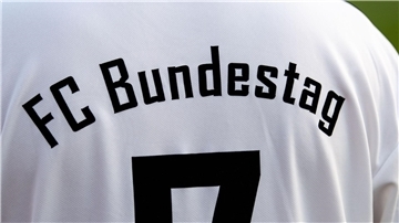 Der FC Bundestag ist die parteiübergreifende Fußballmannschaft im Deutschen Bundestag.