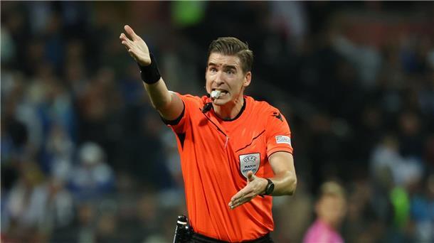 EM-Final-Schiedsrichter pfeift erstes Italien-Duell Der Franzose Letexier pfeift das Viertelfinal-Hinspiel der DFB-Elf in Italien.