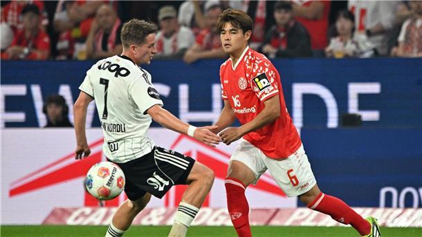 Der FSV Mainz 05 um Kaishu Sano (r) war Rosenborg Trondheim im Rückspiel klar überlegen.