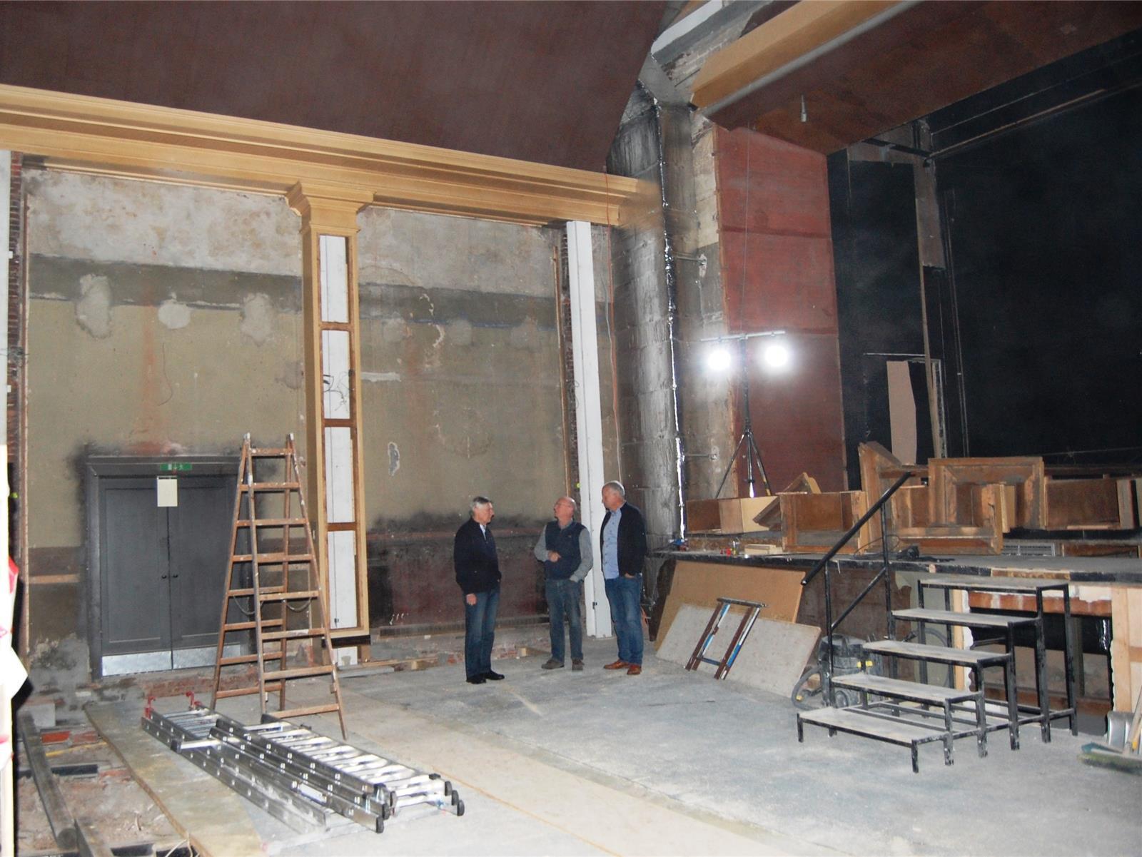 Der große Saal des Centraltheaters ist im Dezember 2019 noch eine Baustelle.Vor ...