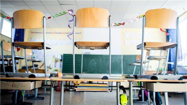 Experten sehen dringenden Handlungsbedarf an Grundschulen Der Grundschule gelinge es in vielen Fällen nicht, grundlegende Kompetenzen an alle Kinder zu vermitteln.