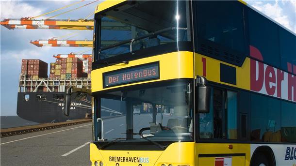Der Hafenbus startet am 21. Februar zur Tour „HafenBus op Platt“. 
