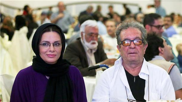Der iranische Filmregisseur Dariusch Mehrdschui und seine Frau Wahideh Mohammadifar wurden beigesetzt.