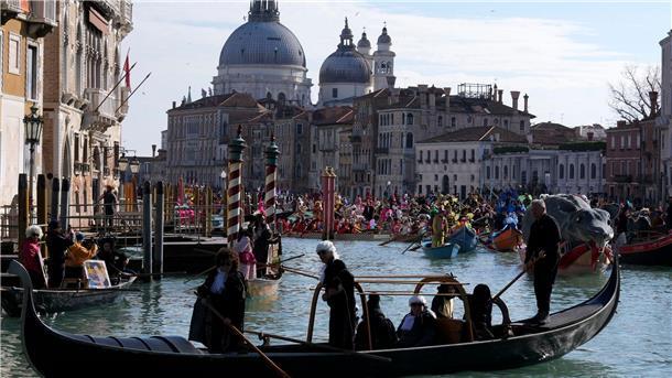 Der Karneval in Venedig stand dieses Jahr ganz im Zeichen Casanovas. (Archivbild)