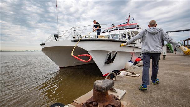 Kaputt oder Kalkül? Warum die „Nordlicht“ nicht nach Helgoland fahren kann Der Katamaran „Nordlicht“ der Reederei Cassen Eils fährt zurzeit nicht.