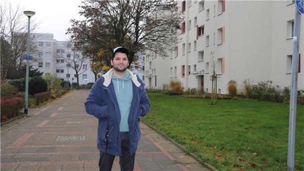 Der Kiez seiner Kindheit: Mario Favari verbindet mit dem Brockmannweg in Lehe viele schöne Erinnerungen.