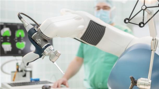 MAKO-Roboter im Operationssal des OsteMed-Klinikums Bremervörde