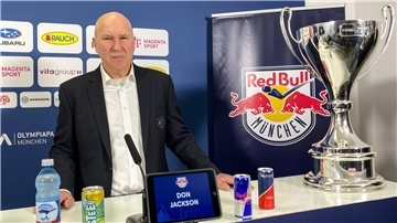 Der Meister-Trainer ist zurück: Don Jackson.