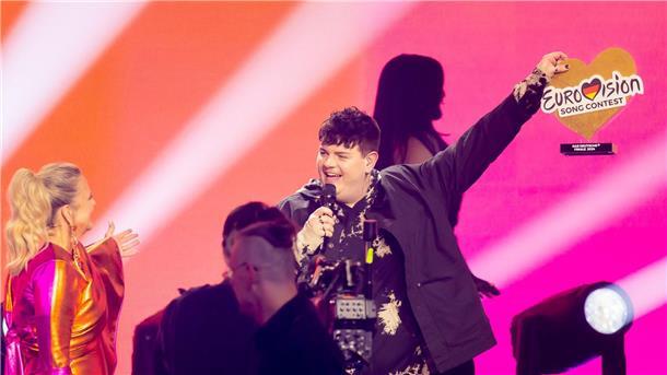 Bilder des Tages Der Musiker Isaak überzeugte beim Vorentscheid für den Eurovision Song Contest und vertritt Deutschland am 11. Mai im schwedischen Malmö.