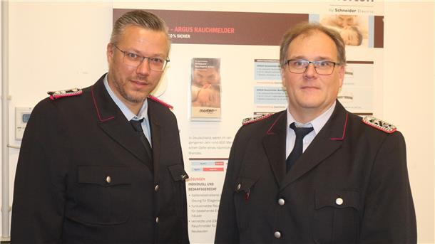 Der neue Ortsbrandmeister Normen Wöhlkens und der neue Stellvertreter Kai Brünjes.