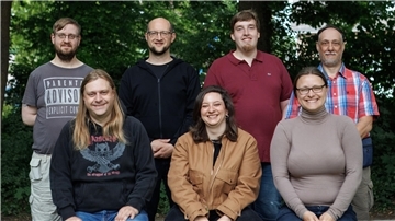Der neue Vorstand Rotenburger Kreisverbands der Linken: Kevin Fröhlich (hinten von links), Stefan Klingbeil, Sebastian Wabnitz, Andy Böwe, Andreas Dutt, Johanne Kerker und Sünje Loës.