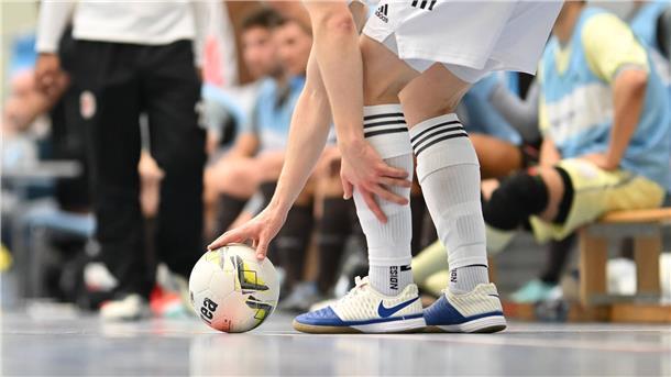 Der OSC Bremerhaven richtet den AOK-Winter-Cup für Herrenmannschaften in der Sporthalle des Nordseestadions aus. 