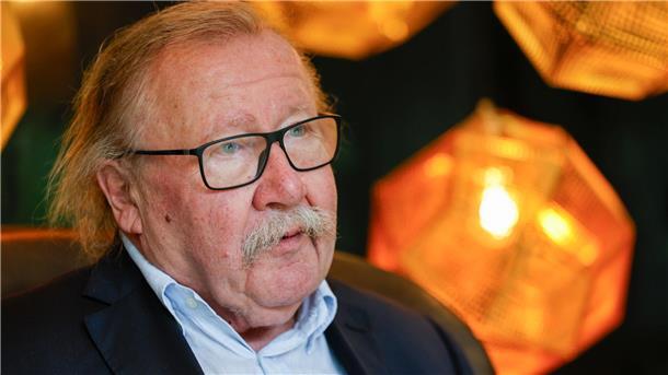 Sloterdijk hält Merz für „übermotiviert“ Der Philosoph Peter Sloterdijk sieht in der schwarz-roten Koalition schon den Keim für deren Zerfall angelegt. (Archivbild)