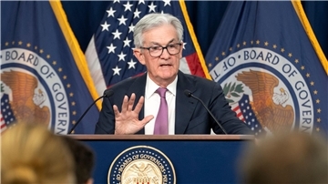 Der Präsident der US-Notenbank hat künftige Zinserhöhungen im Kampf gegen die hohe Inflation in Aussicht gestellt.