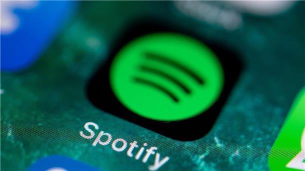 Musikstreaming-Champion Spotify mit roten Zahlen Der Preis eines Spotify-Einzelabos ist von 9,99 auf 10,99 Euro gestiegen.