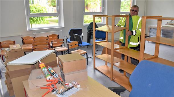 Peter von See in der alten Grundschule in Bad Bederkesa 