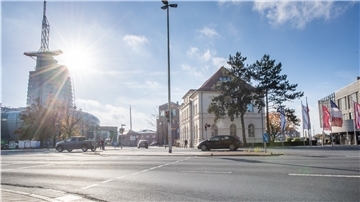 Fußgängerübergang Columbusstraße zur Hermann-Henrich-Meier-Straße und den Havenwelten. 