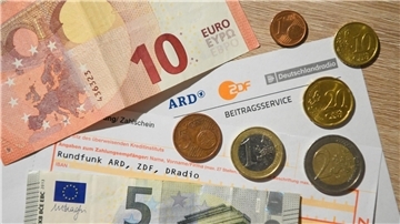 Der Rundfunkbeitrag könnte bald steigen.